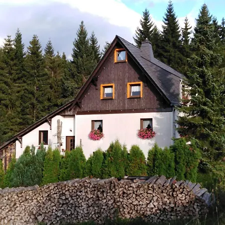 Landgasthof Und Erzgebirgsstuebel Tellerhauser